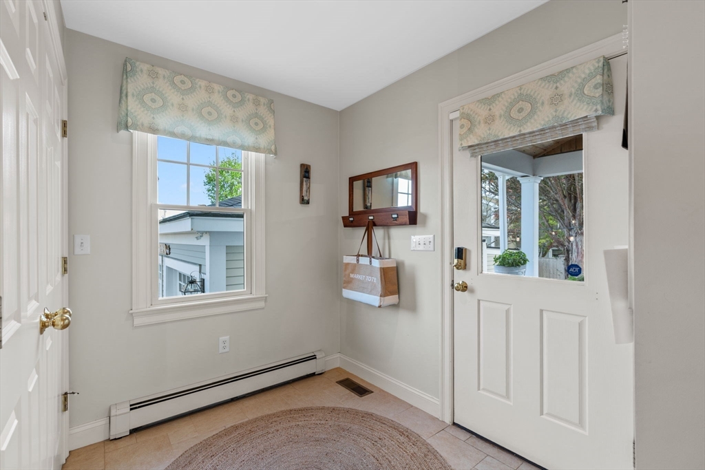 9 Lincoln Ave, Scituate, MA Photo #13