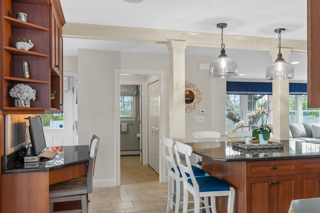9 Lincoln Ave, Scituate, MA Photo #10