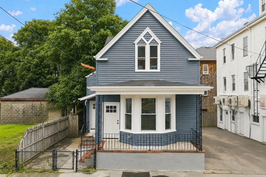 216 State St