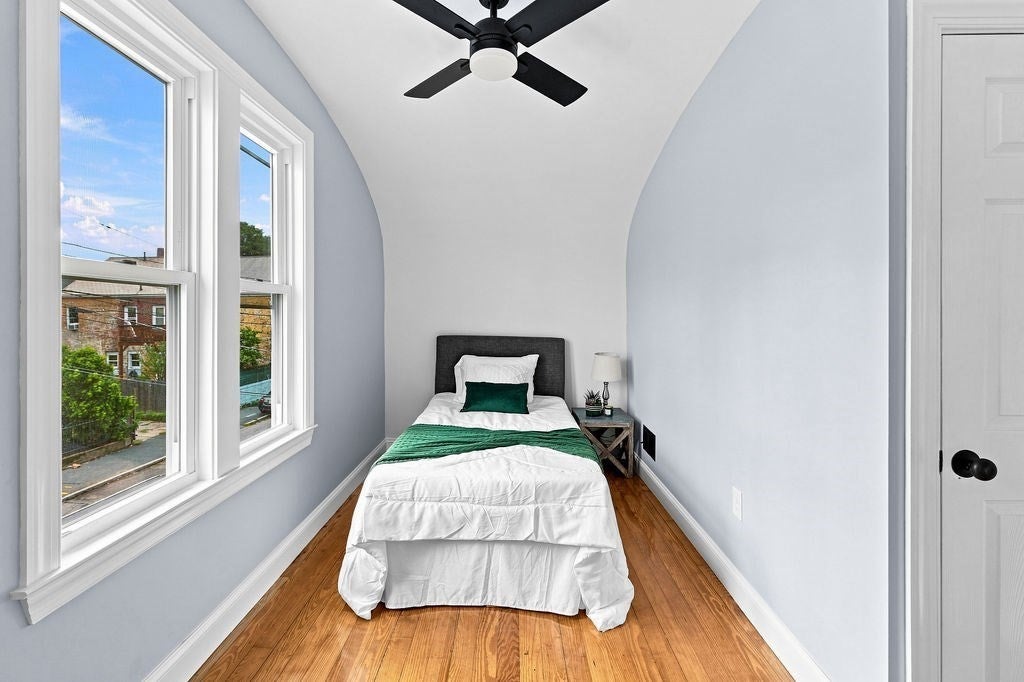 216 State St, New Bedford, MA, 216 State St, New Bedford, MA Photo #22