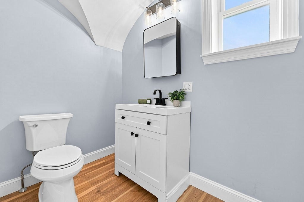 216 State St, New Bedford, MA, 216 State St, New Bedford, MA Photo #24