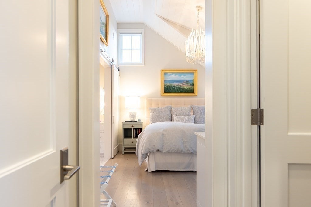 12 East Lincoln Avenue, Nantucket, MA, 12 East Lincoln Avenue, Nantucket, MA Photo #7
