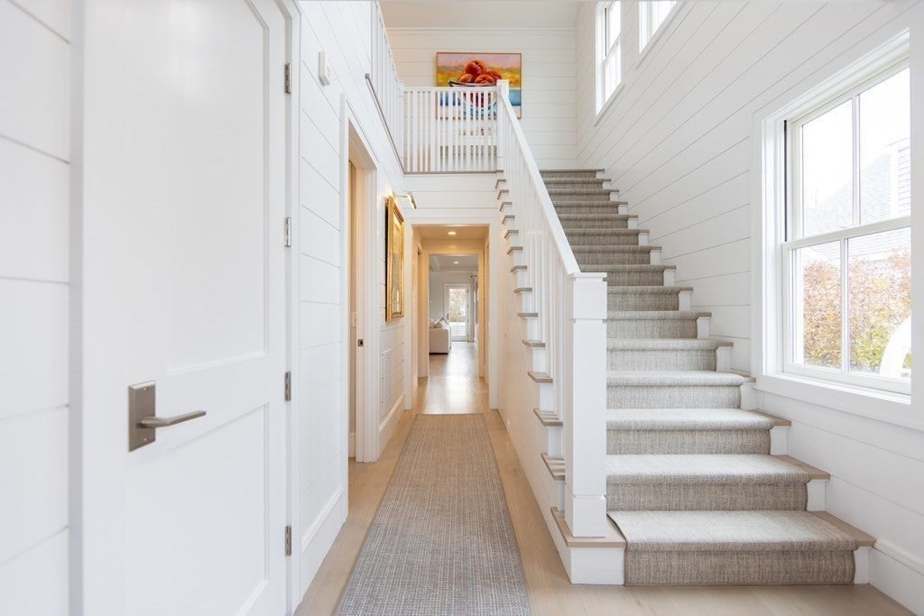 12 East Lincoln Avenue, Nantucket, MA, 12 East Lincoln Avenue, Nantucket, MA Photo #6