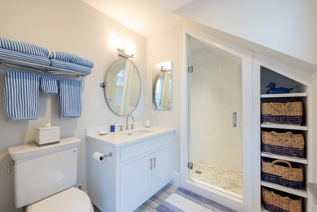 12 East Lincoln Avenue, Nantucket, MA, 12 East Lincoln Avenue, Nantucket, MA Photo #17