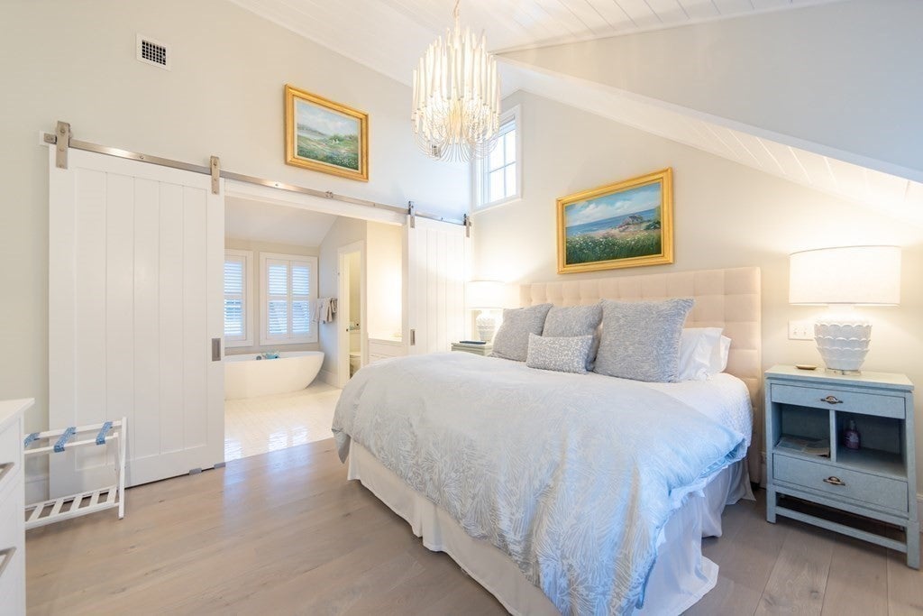 12 East Lincoln Avenue, Nantucket, MA, 12 East Lincoln Avenue, Nantucket, MA Photo #9