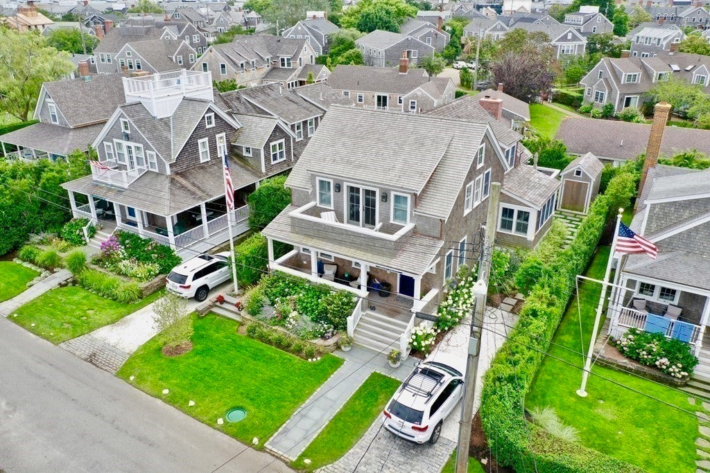12 East Lincoln Avenue, Nantucket, MA, 12 East Lincoln Avenue, Nantucket, MA Photo #23