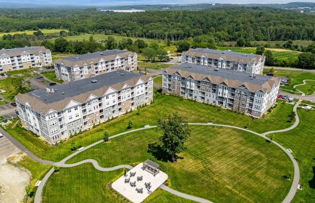 5 Peters Farm Way #404, Westborough, MA Photo #35
