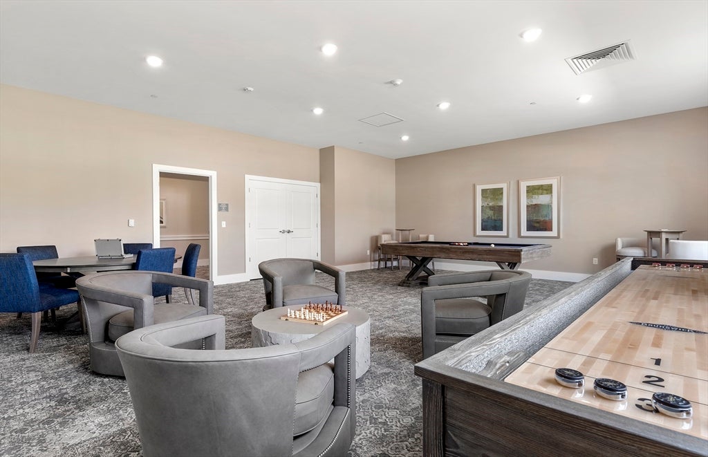 5 Peters Farm Way #404, Westborough, MA Photo #28