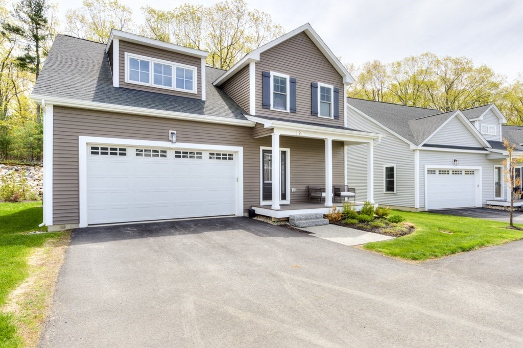 21 Salisbury Hill Blvd, Worcester, MA Photo #2