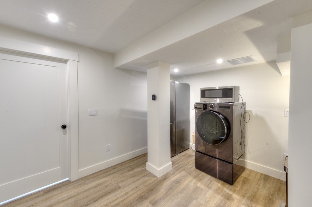 21 Salisbury Hill Blvd, Worcester, MA Photo #37