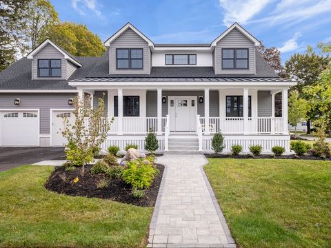 26 Luce Street Lowell MA 01852