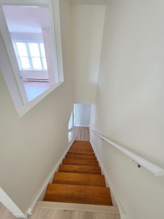 92 Lawn St 7-160