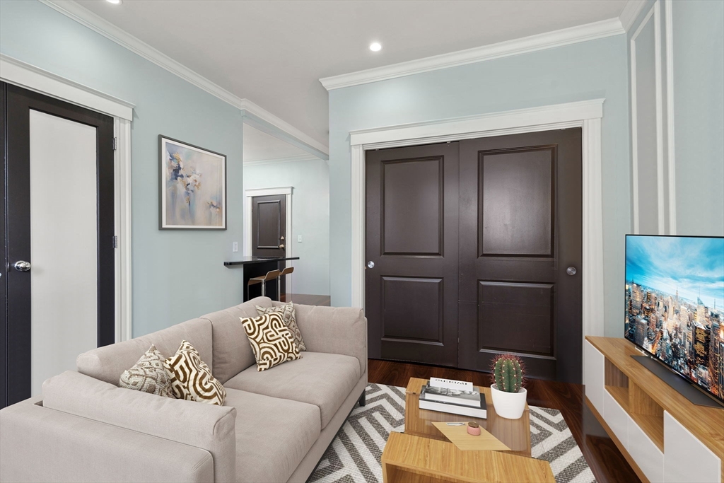 111 Jersey St 18