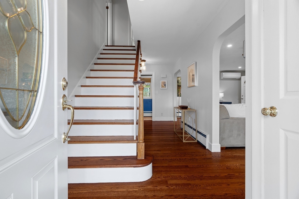 25 Cambridge Road, Woburn, MA, 25 Cambridge Road, Woburn, MA Photo #3