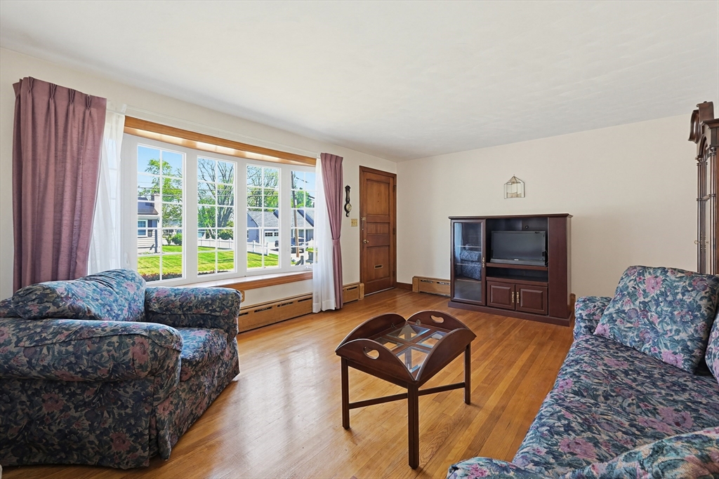 79 Highview Ave
