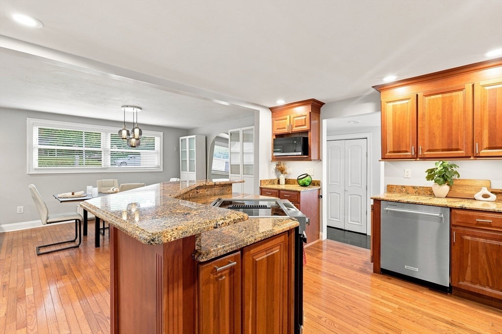 181 Flagg Street, Worcester, MA, 181 Flagg Street, Worcester, MA Photo #9
