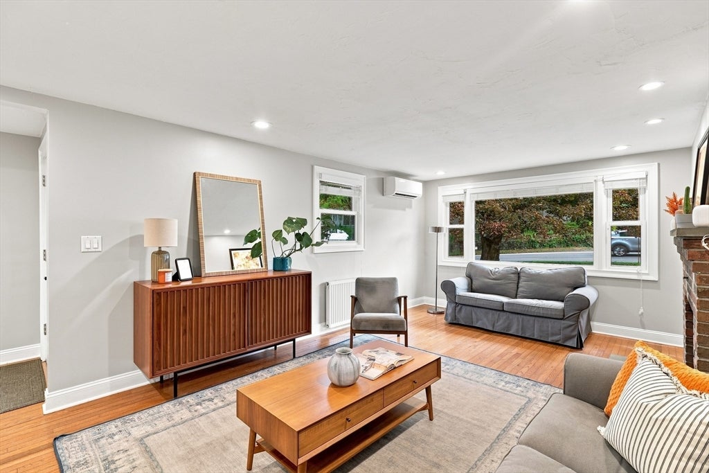 181 Flagg Street, Worcester, MA, 181 Flagg Street, Worcester, MA Photo #2