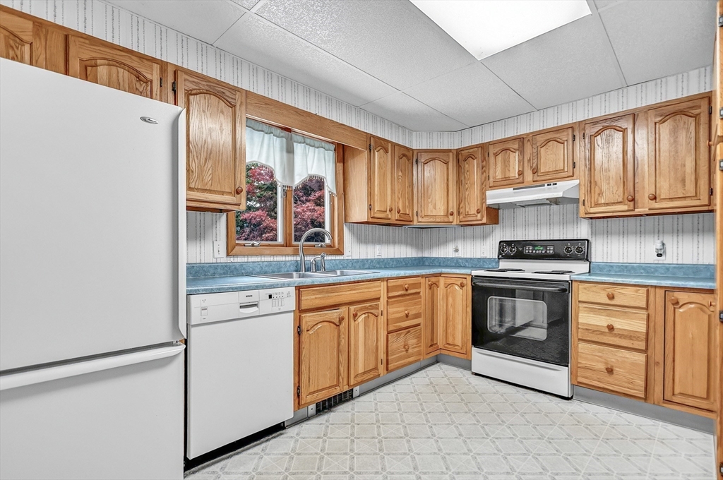 250 Salem Street, Haverhill, MA Photo #11
