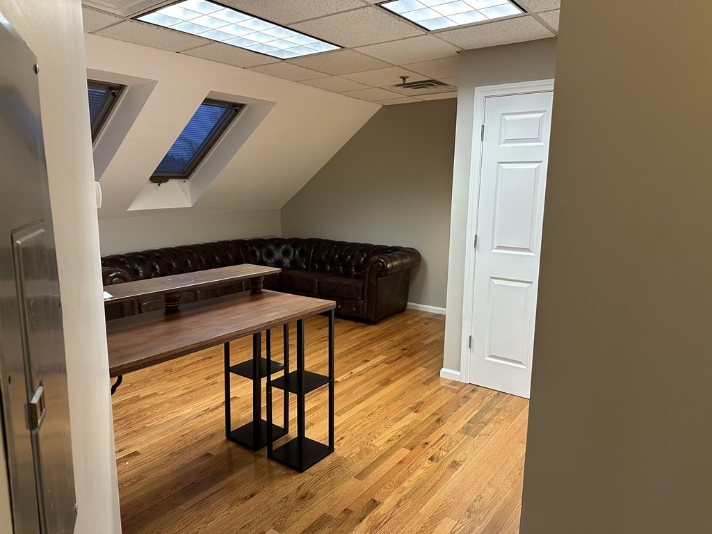 266 Main Street 22R