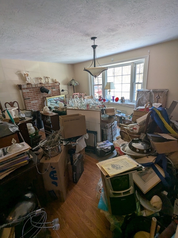 95 Tyringham Rd