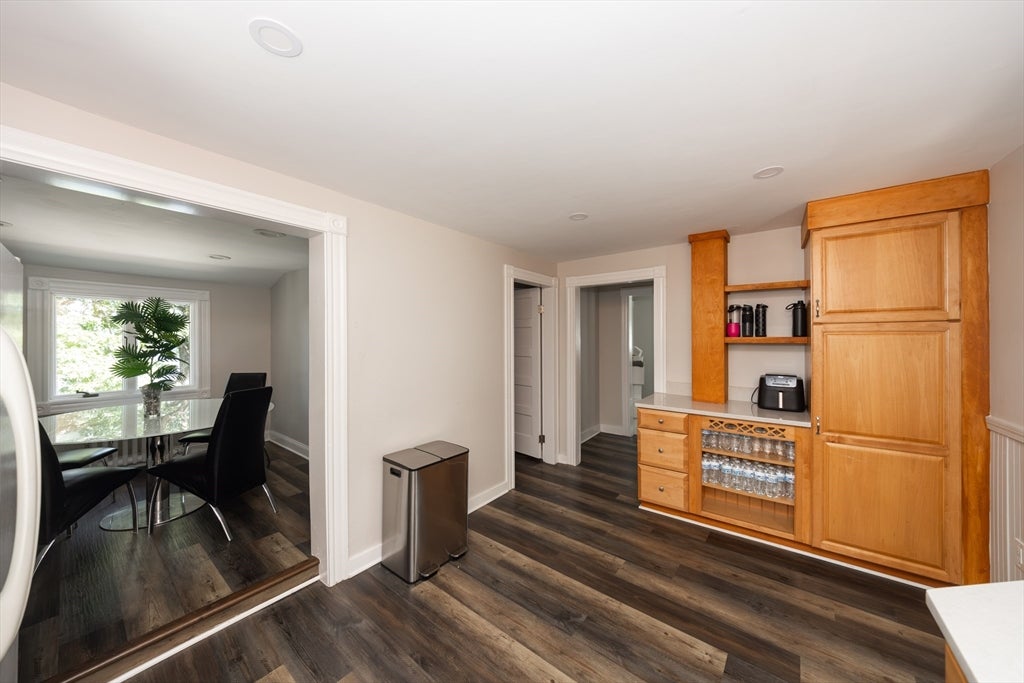 435 Lake Ave, Worcester, MA, 435 Lake Ave, Worcester, MA Photo #6