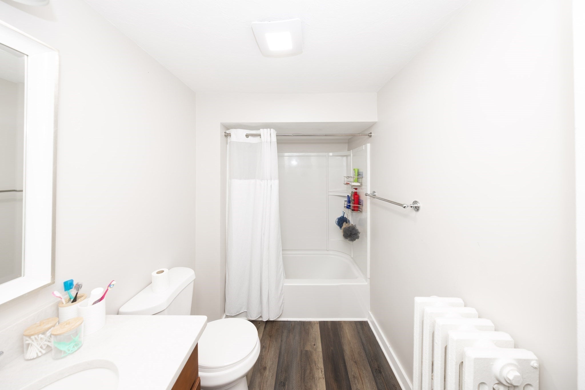 435 Lake Ave, Worcester, MA Photo #10