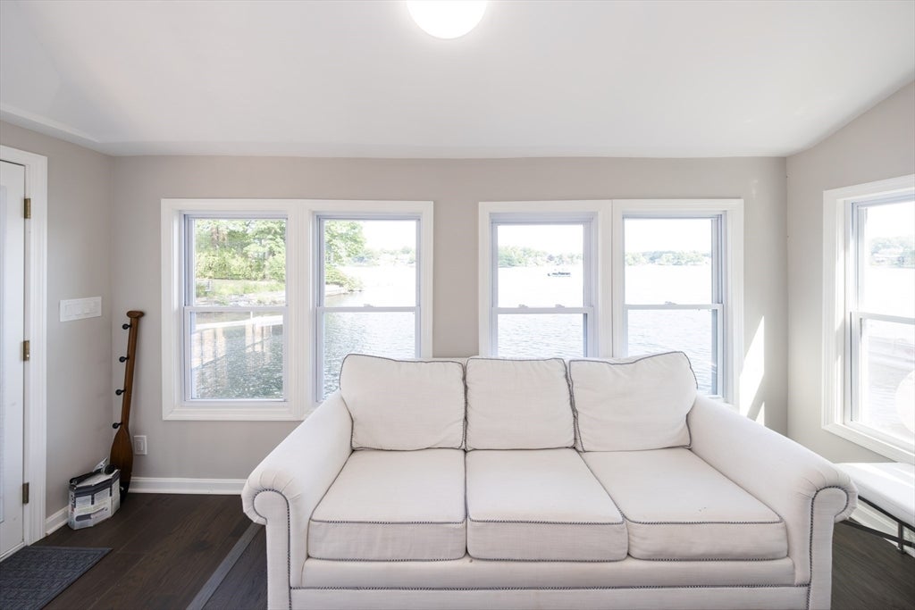435 Lake Ave, Worcester, MA, 435 Lake Ave, Worcester, MA Photo #18
