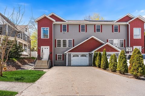 Photo of 35 Boutelle St #B, Leominster, MA 01453 (MLS # 73509287)