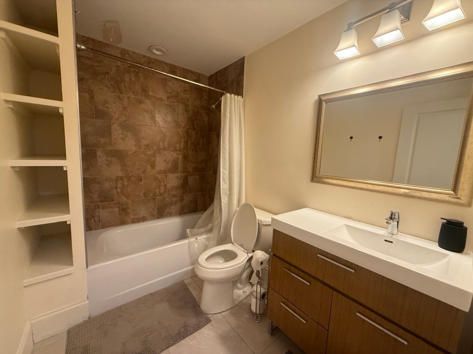40 Naples RD #B, Brookline, MA, 40 Naples RD #B, Brookline, MA Photo #10