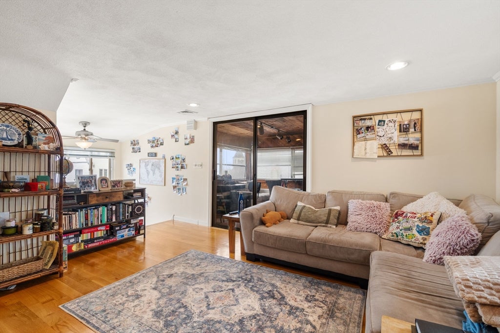 49 Seafoam Ave #2, Winthrop, MA, 49 Seafoam Ave #2, Winthrop, MA Photo #3