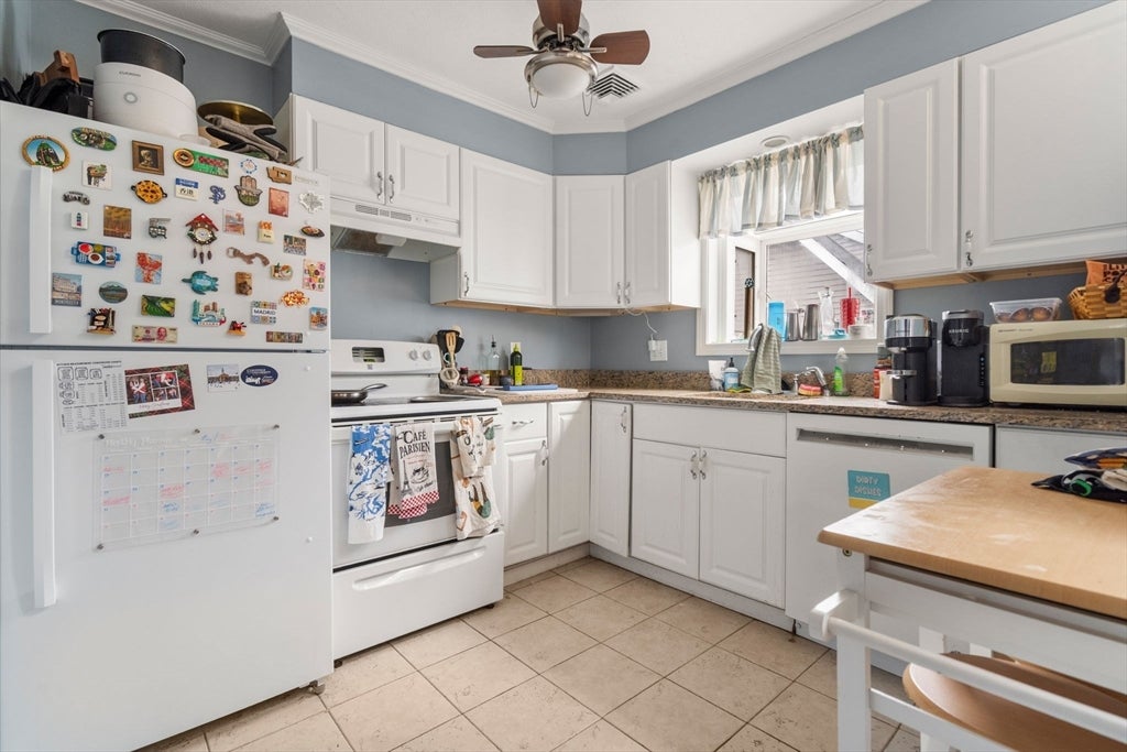 49 Seafoam Ave #2, Winthrop, MA, 49 Seafoam Ave #2, Winthrop, MA Photo #5