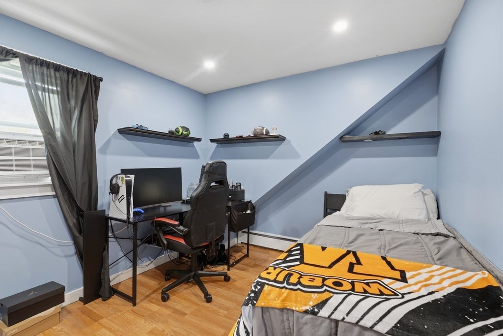 229 Whalom Rd, Lunenburg, MA Photo #26