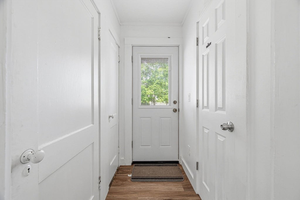 569 Lincoln Ave, Saugus, MA, 569 Lincoln Ave, Saugus, MA Photo #13