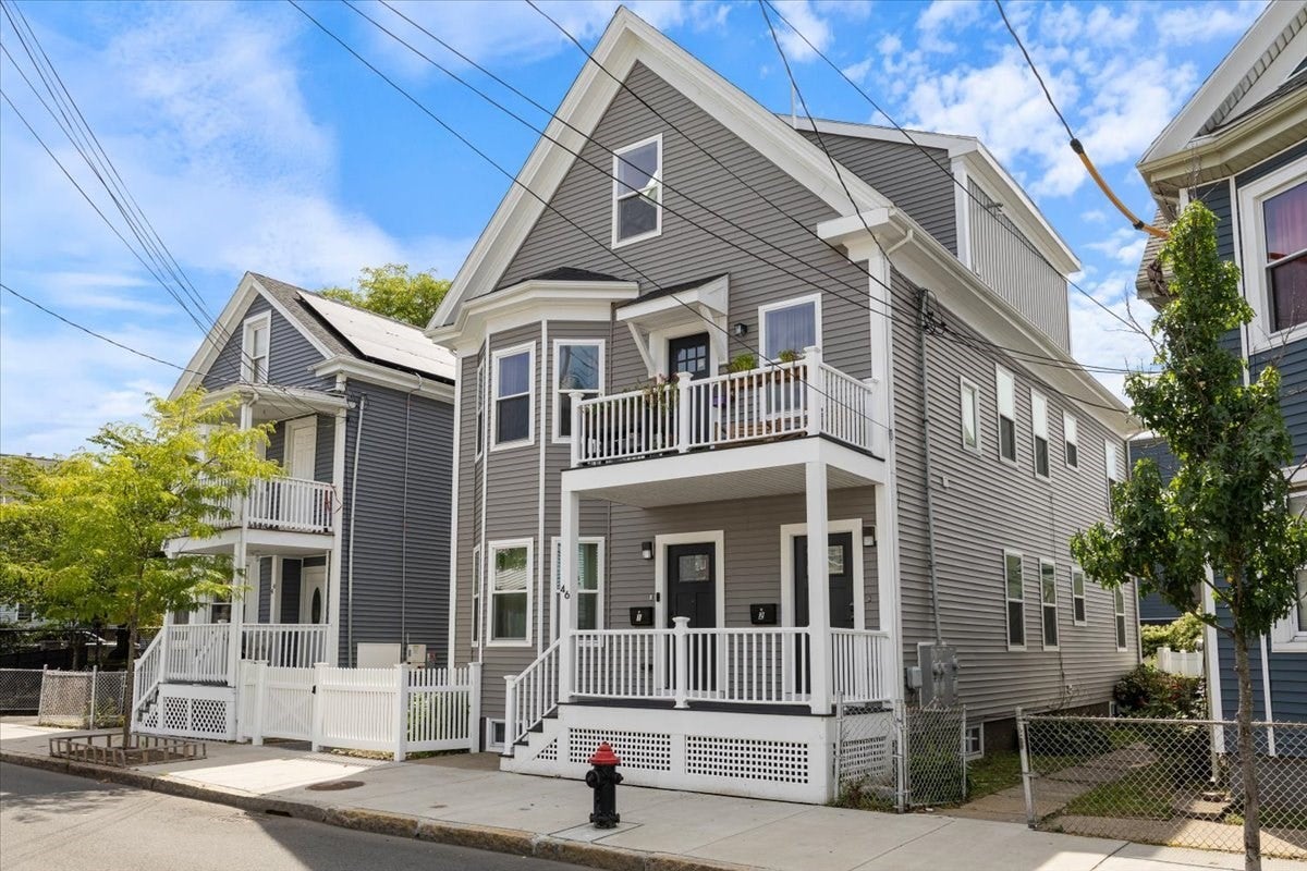 Photo of 46 Addison St, Chelsea, MA