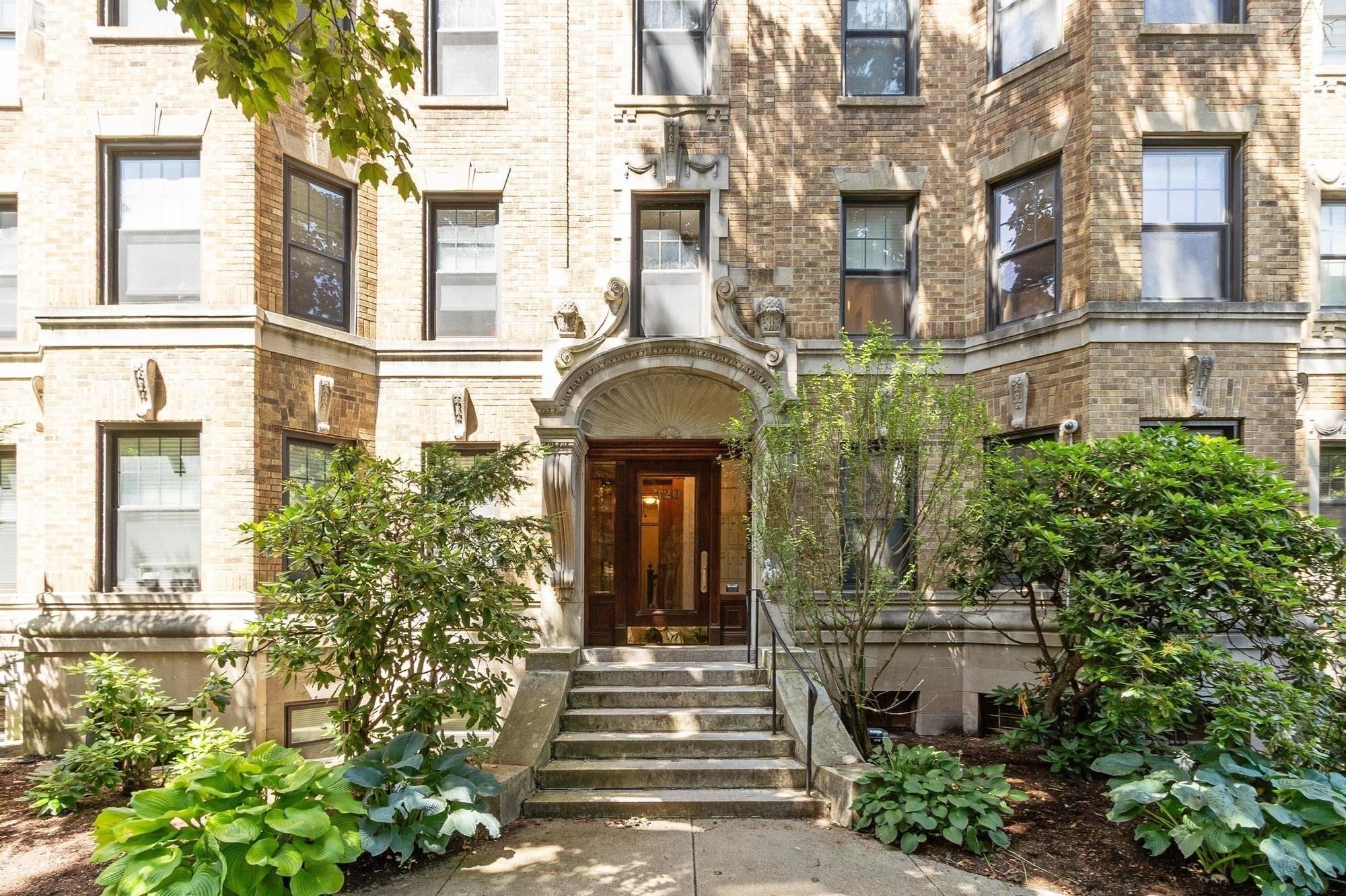 120 Riverway #4, Boston, MA, 120 Riverway #4, Boston, MA Photo #17
