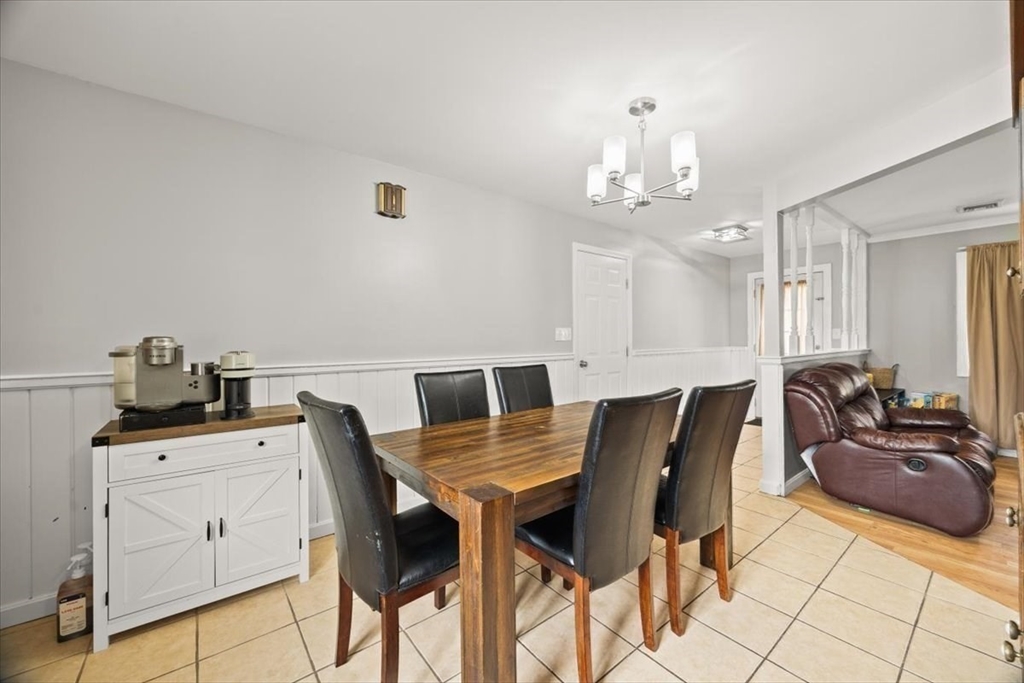 128 Windsor St, Fall River, MA Photo #10