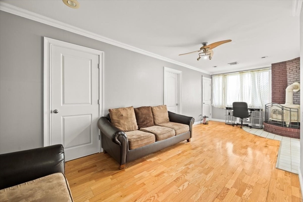128 Windsor St, Fall River, MA Photo #24