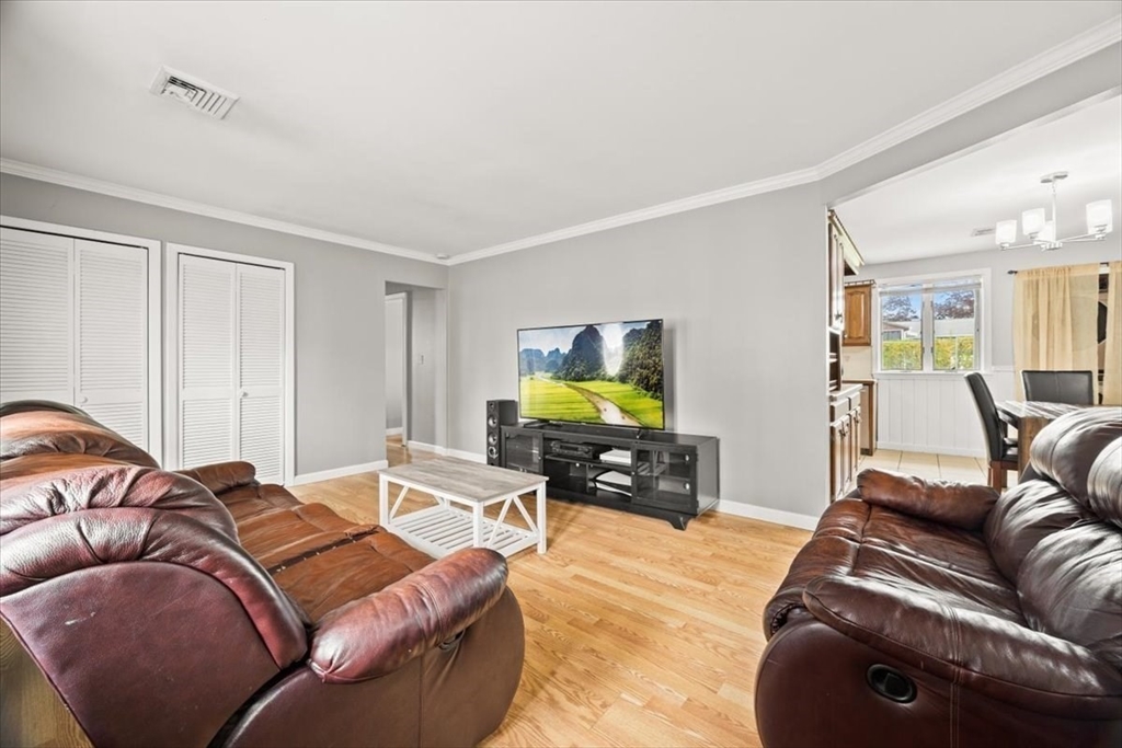 128 Windsor St, Fall River, MA Photo #6