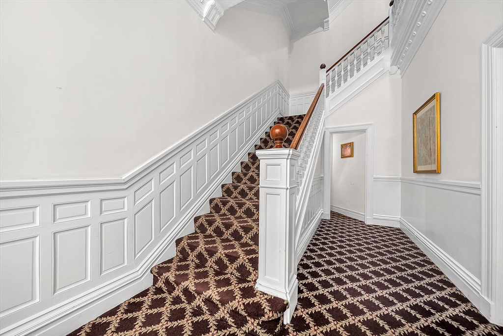 318 Commonwealth Ave 3