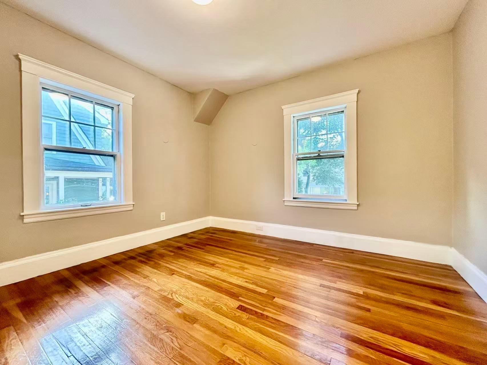 142 Jackson St, Newton, MA Photo #11