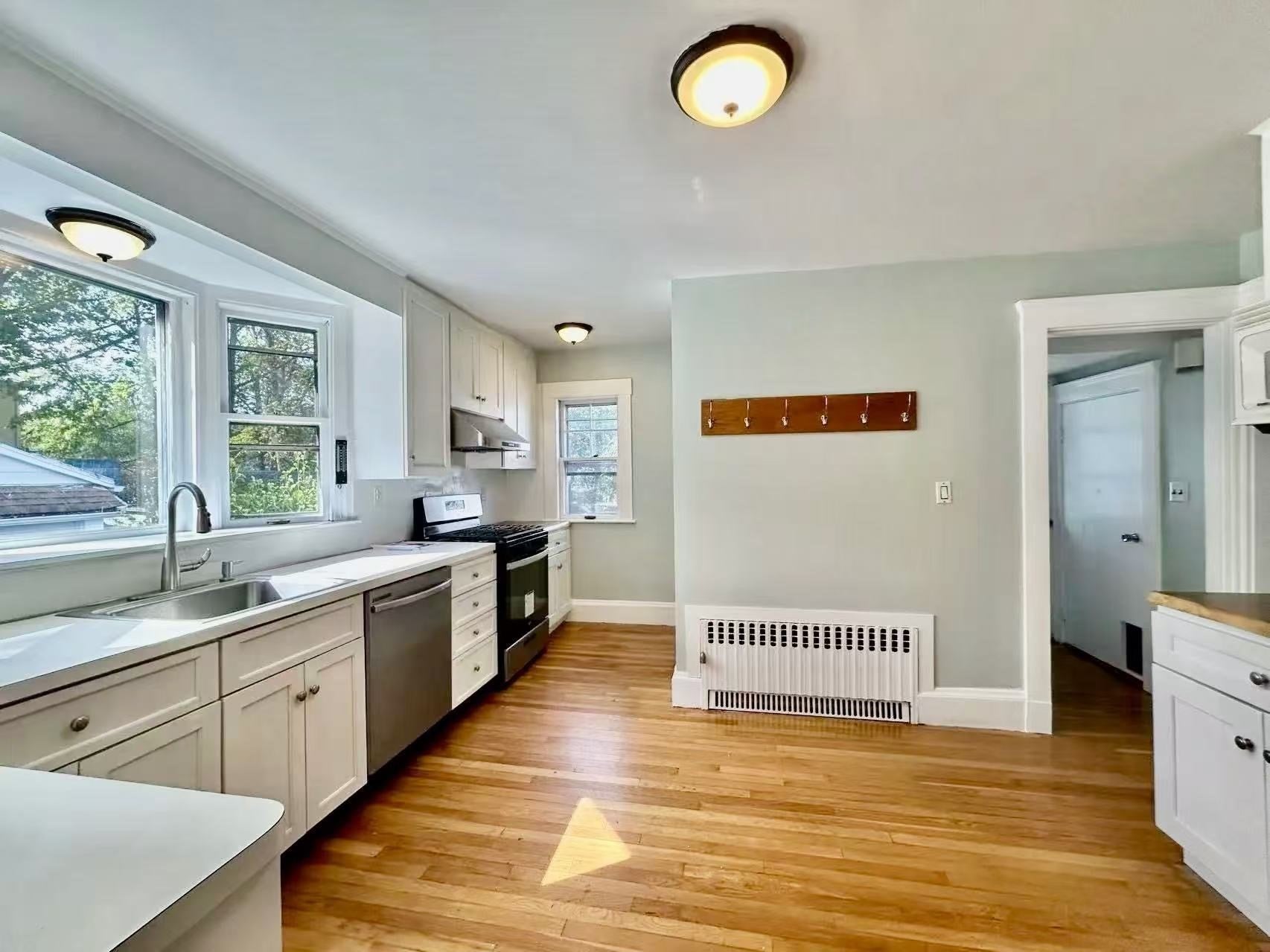 142 Jackson St, Newton, MA Photo #5