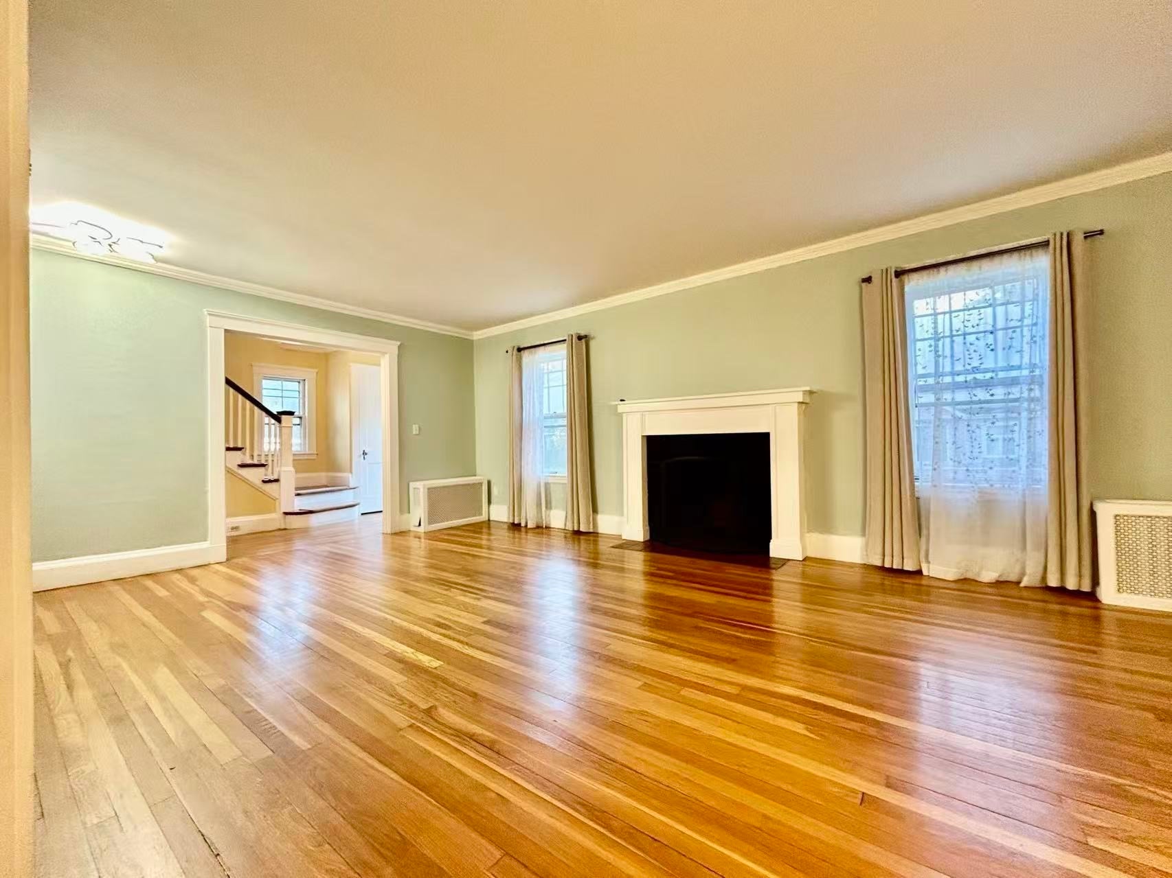 142 Jackson St, Newton, MA Photo #2