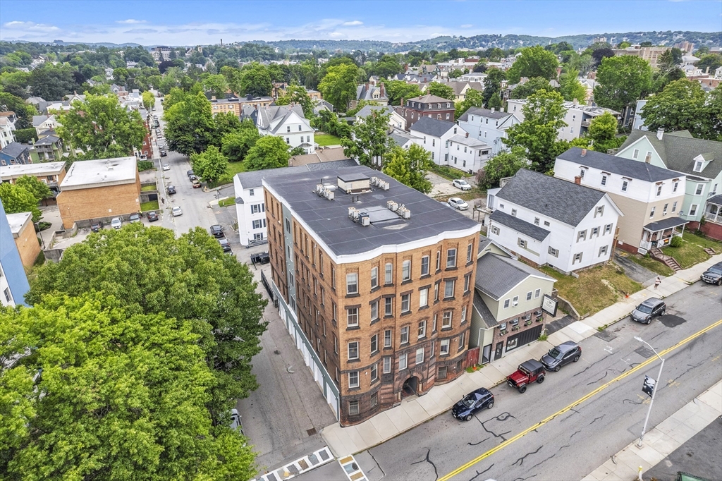 257 Pleasant St #7, Worcester, MA Photo #35