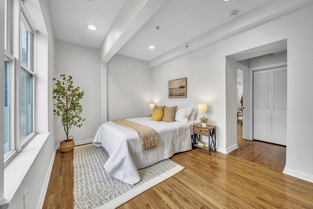 257 Pleasant St #7, Worcester, MA Photo #12