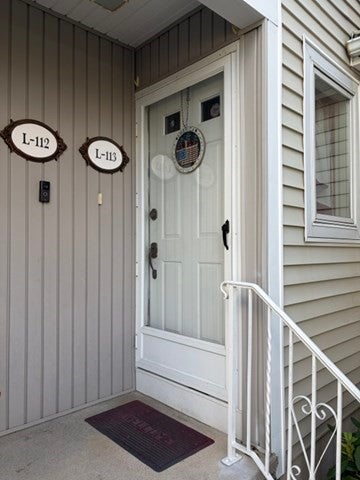 2205 Boston Rd L113