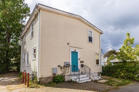 10-R Hodges Ave Taunton MA 02780