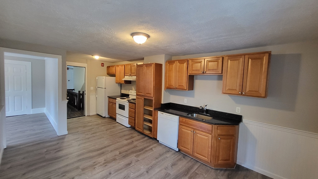 204 Glenallen Street 2