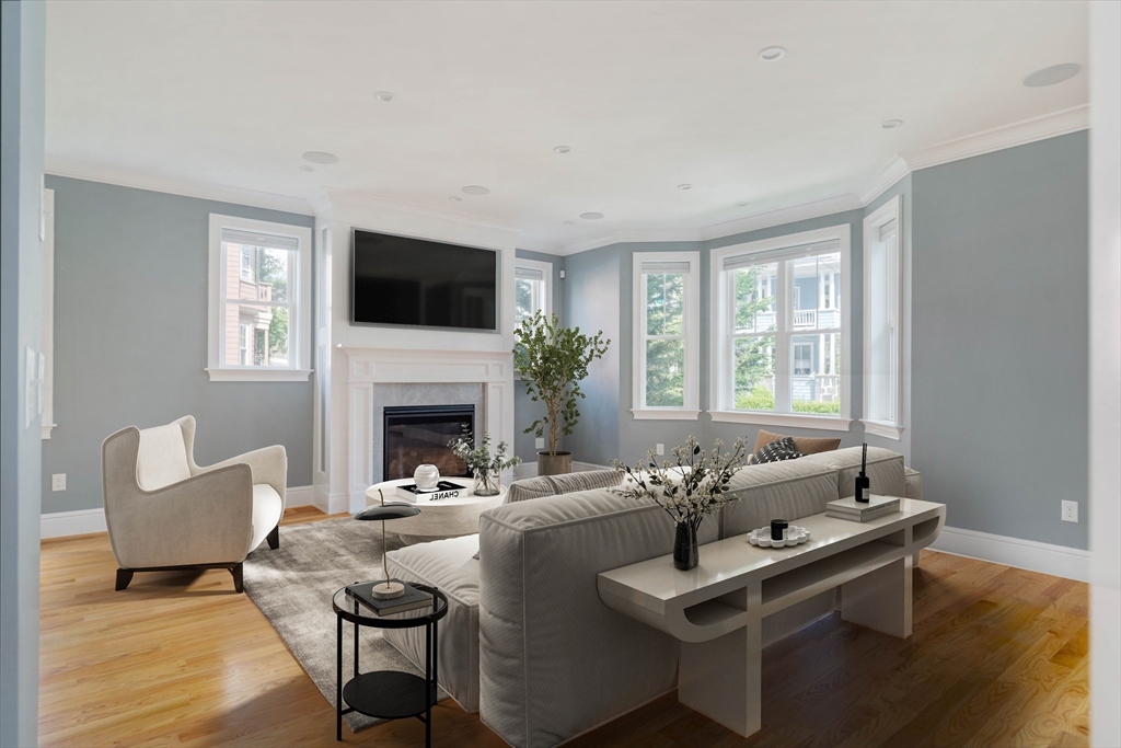 29 Neponset Ave