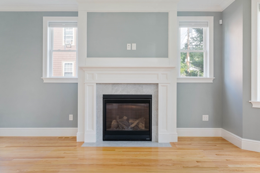 29 Neponset Ave