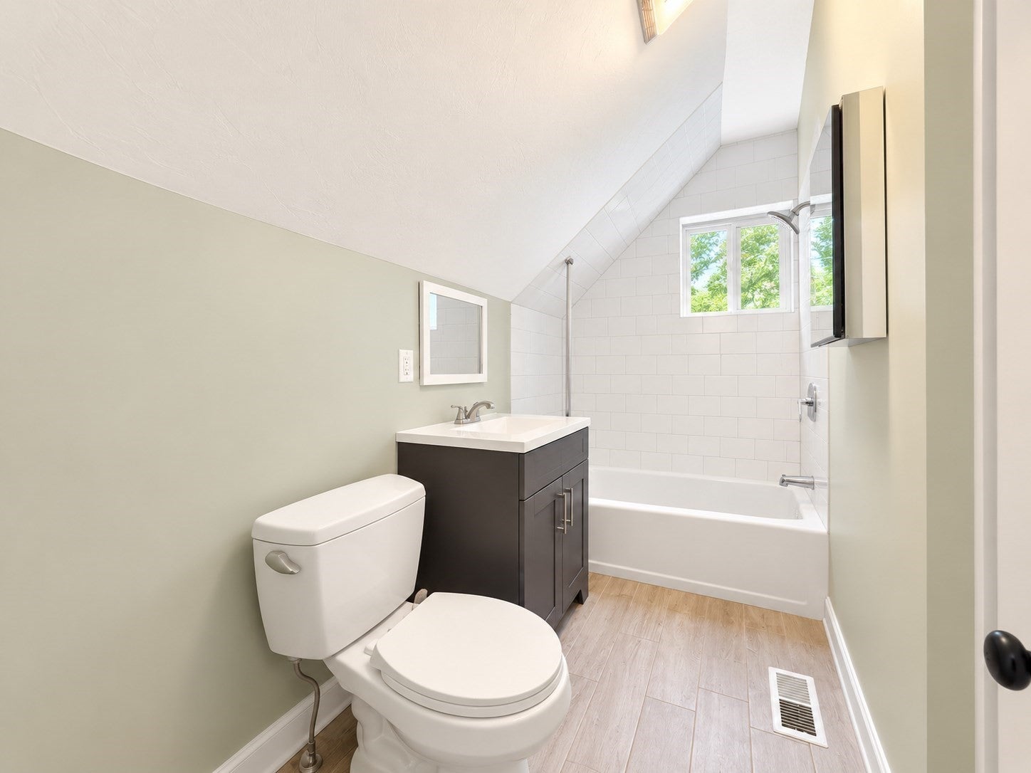 39 Van Buren St #39, Canton, MA Photo #8